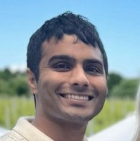 SunStrong Management Employee Jay Raina's profile photo