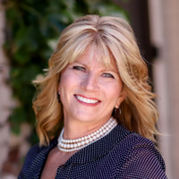 Berkshire Hathaway Home Services Michigan Real Estate 1 Employee Stacey Hinds's profile photo