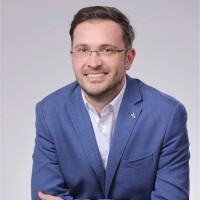 Connections Tech Employee Claudiu Staniloiu's profile photo