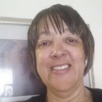 Minnie Ross Email & Phone Number