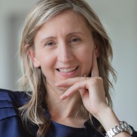 Zekira Fuest Email
