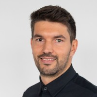 Markus Kern Email