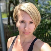 GENLED Brands Employee Helene Jones's profile photo