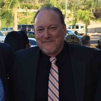 Kahoots Pet Store Employee David Morton's profile photo