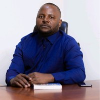 Segunda Tavares Email