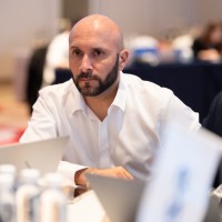 Esau Vidana Email