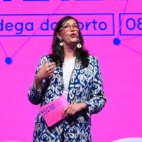 iMatch - Creative Collaboration Employee Cláudia Ferreira's profile photo