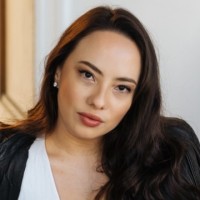 Nicole Wei Email & Phone Number