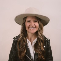Lacey Holmes Email