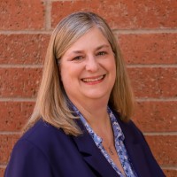 Aaversal Global Relocation Employee Dianne Stuart's profile photo