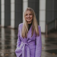 Sabīne Šurna Email