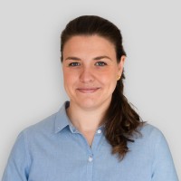 Simone Donbæk Email