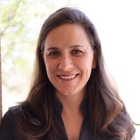 Alexandra Lutz Email
