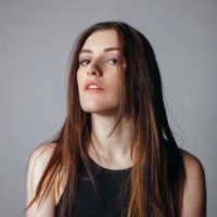 Hannah Stone Email & Phone Number