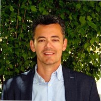 Rafael Colás Gracia Email