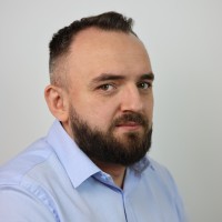 Wojciech Rostek Email
