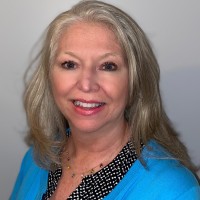 Lynn Hogan Email & Phone Number