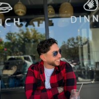 Summit Wash Holdings Employee Jay Iraheta's profile photo