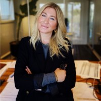 Ayşe Şeker Email