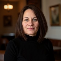 Crystal Newsome Email & Phone Number