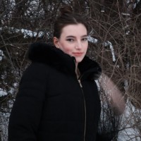 Lost in Float Employee Molly Shiveley's profile photo