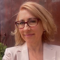 USAA Federal Savings Bank Employee Shelley Gonzales's profile photo