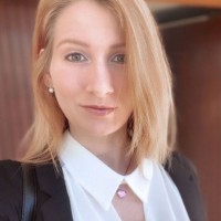 Chloé Bellard Email