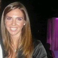 Melina Molochnik Email