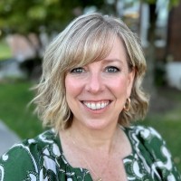 Kelly Sandridge Email & Phone Number