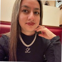 PawsitiveCareSnoopy Employee Lisa O's profile photo