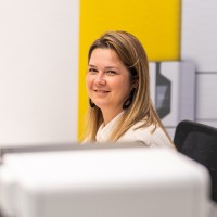 Pommeline Claesen Email