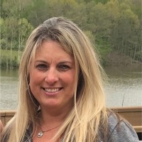 Mountain V Oil & Gas, Inc. Employee Amy Hunt's profile photo