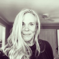 @properties | Christie's International Real Estate Employee Julie Mangan's profile photo