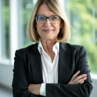 Sanderson Firm PLLC Employee Michelle Klingenschmitt's profile photo