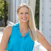 Karin Fullington Email & Phone Number