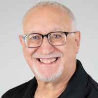 Idesign Graphics Employee Stephen Ide's profile photo