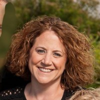 Corinne Dede