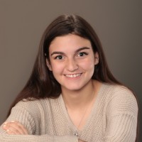 Command+g Design Lab Employee Isabelle Tsamis's profile photo