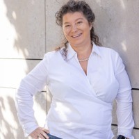 EWMD Network Employee Nadine Nembach's profile photo
