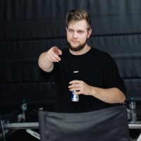 Leon Hoffmann-Heyden Email