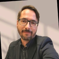 Andreas Witt Email