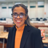 Isabel Ramos-Wing Email