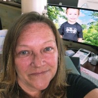 Southern Comfort Cabin Rentals Employee Kimberley Cantrell's profile photo
