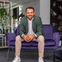 Principal33 Employee Razvan Porancea's profile photo