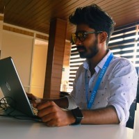 Vishnu Jayan Email