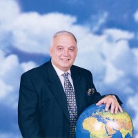 Russell Dazzio