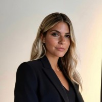 Hinge Health Employee Annie Cox's profile photo