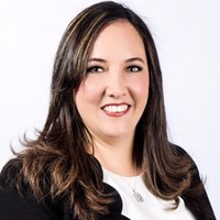 Universal Student Exchange Employee Alexandra Santiváñez's profile photo