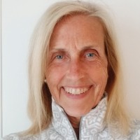 E-mail e número de telefone de Gretchen Morgenson