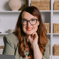 Leah Winstead Email & Phone Number
